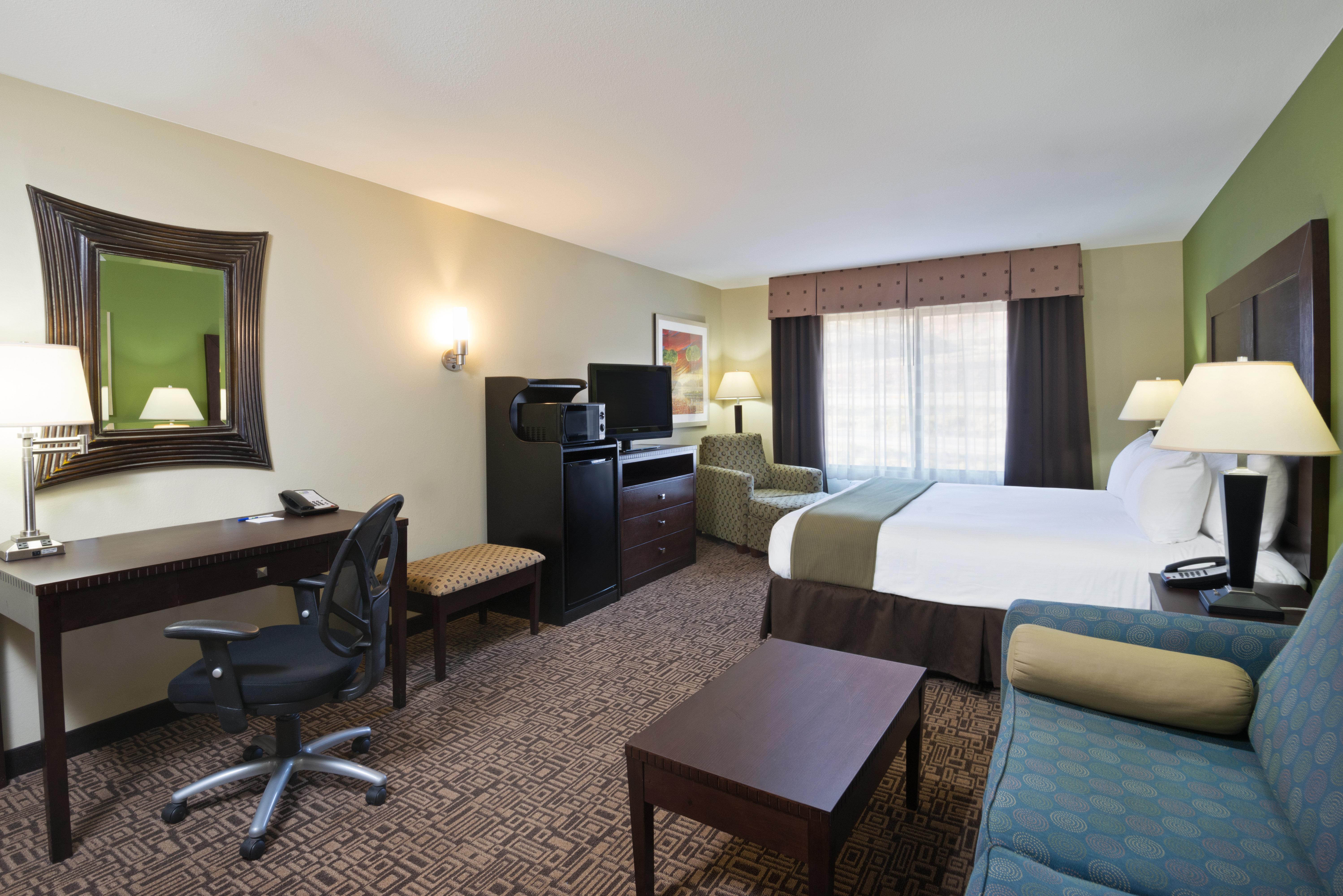 Holiday Inn Express Richfield By Ihg מראה חיצוני תמונה