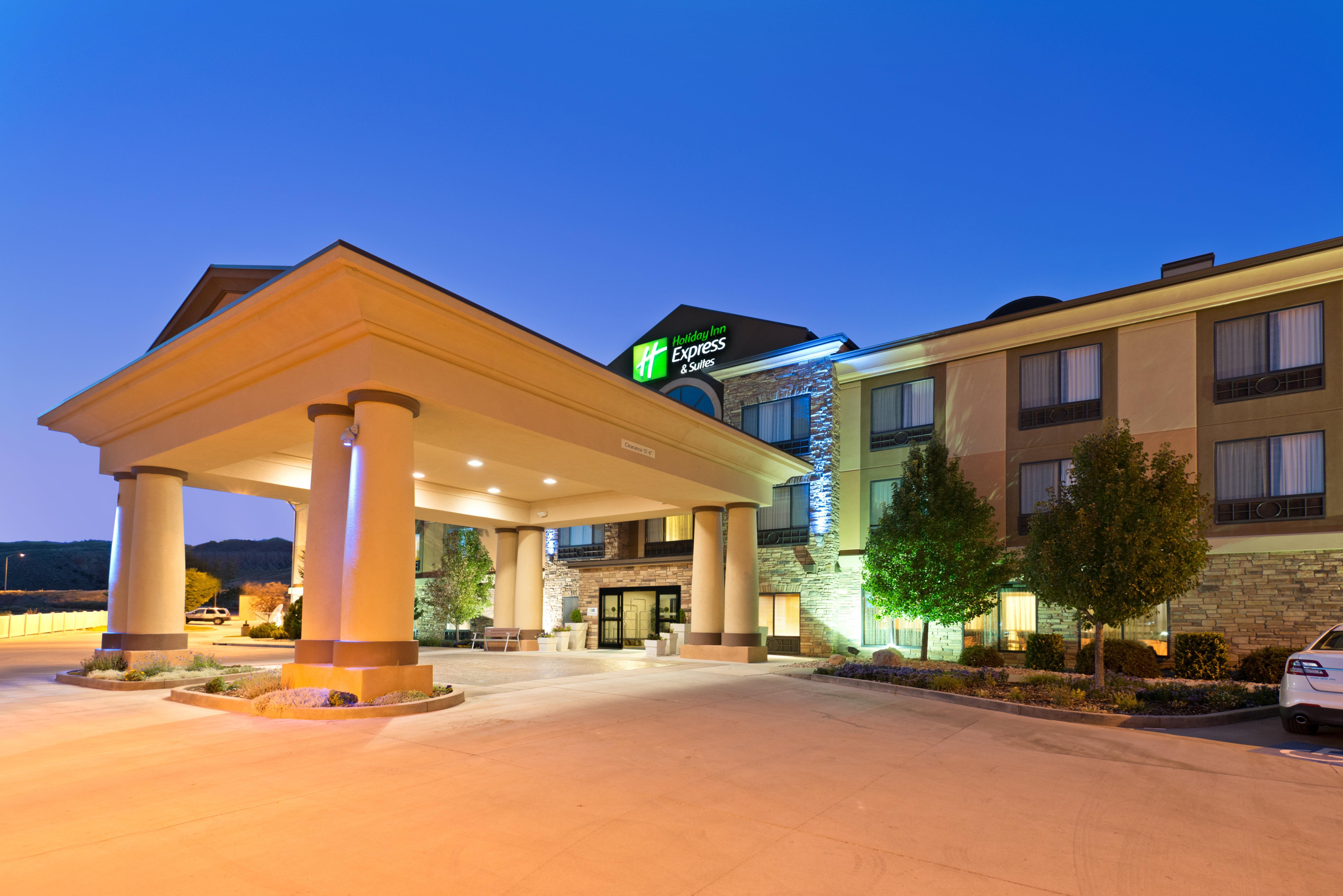Holiday Inn Express Richfield By Ihg מראה חיצוני תמונה